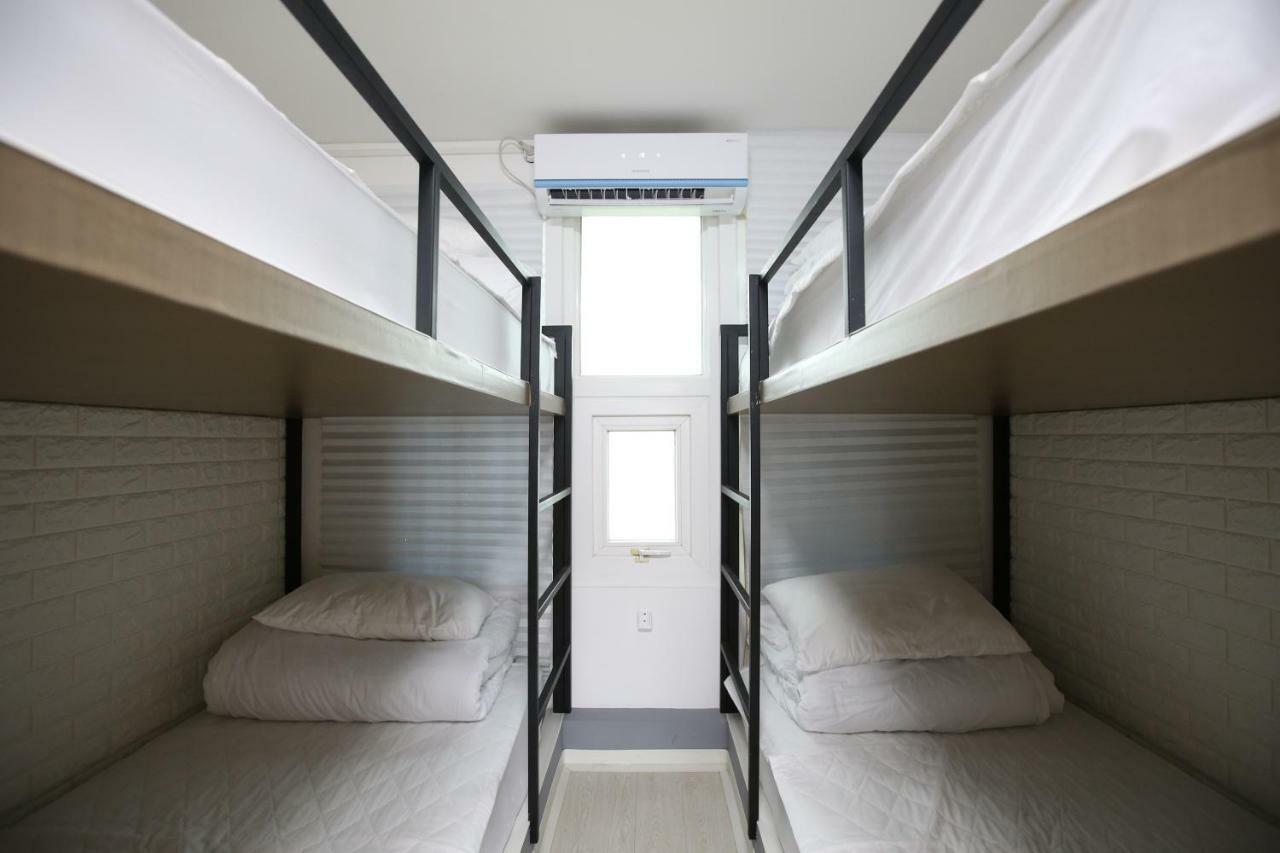 Ian Guesthouse Чечжу Екстер'єр фото